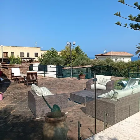 Singola A Con Piscina Privata * Cefalu